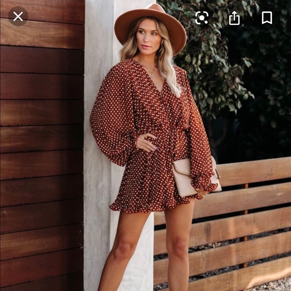 Vici - Viera Polka Dot Pleated Romper - Rust - XS